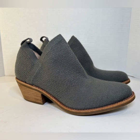 Sofft Arvada Knit Ankle Boot - Picture 1 of 12